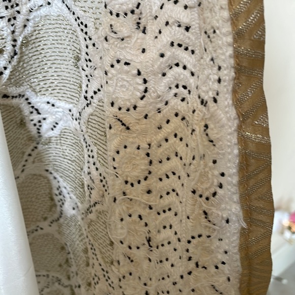 Pakistani and Indian desi outfit - Picture 10 of 11